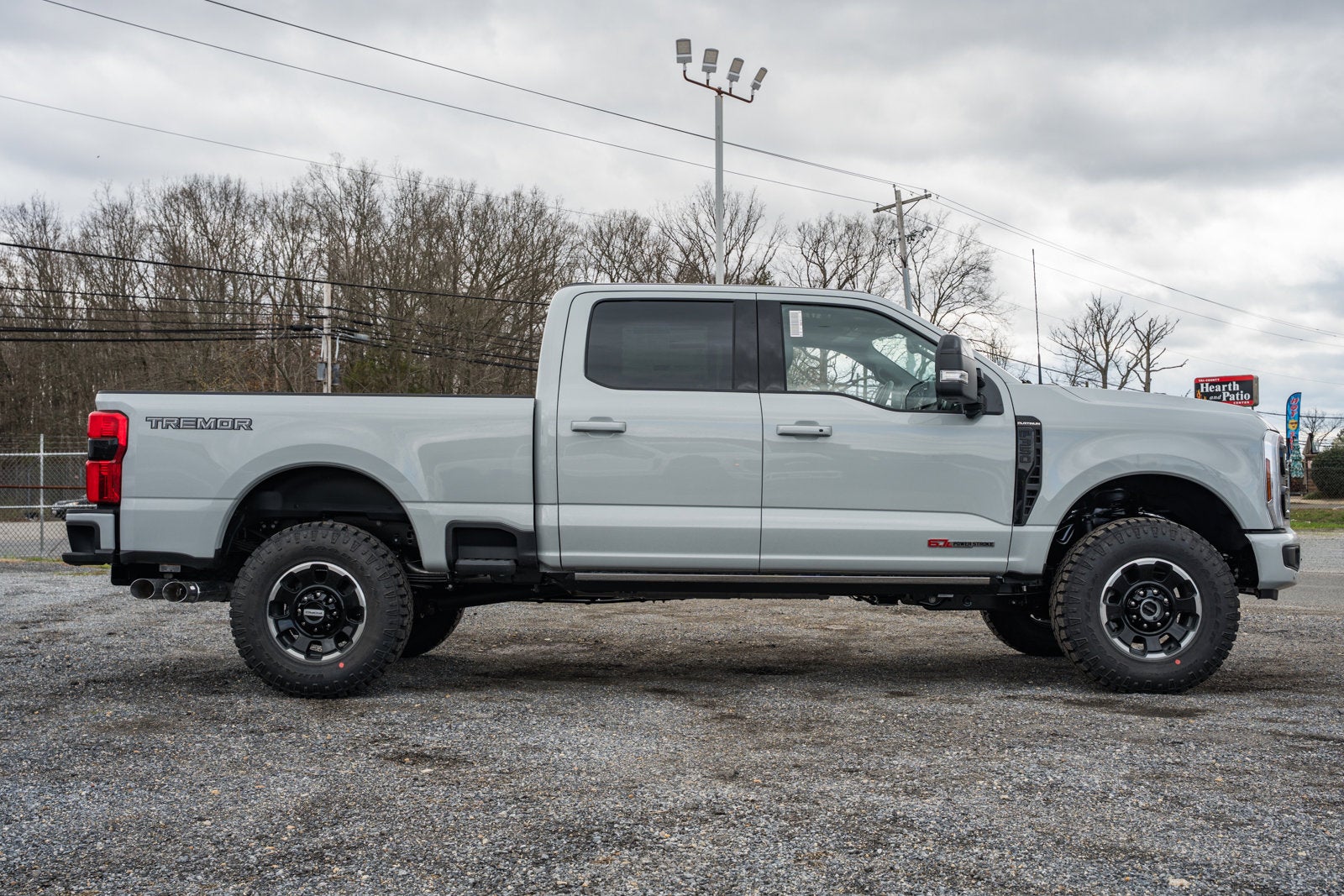 2026 Ford Super Duty F-350 SRW Platinum