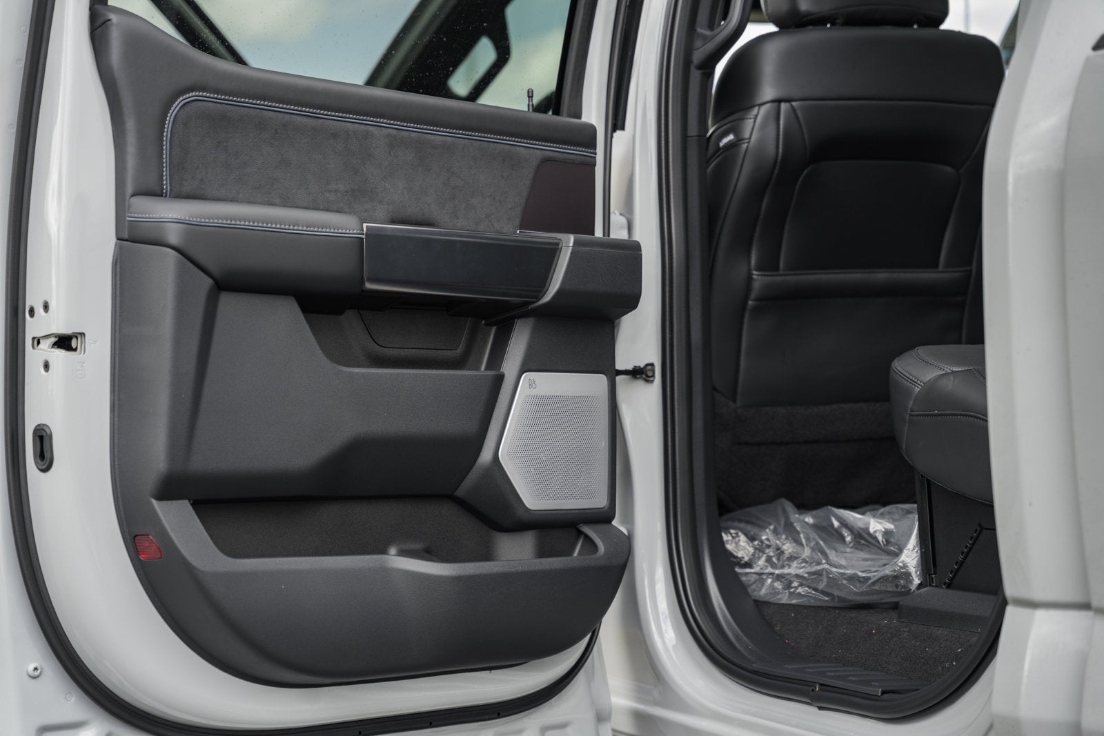 2026 Ford Super Duty F-350 SRW Platinum