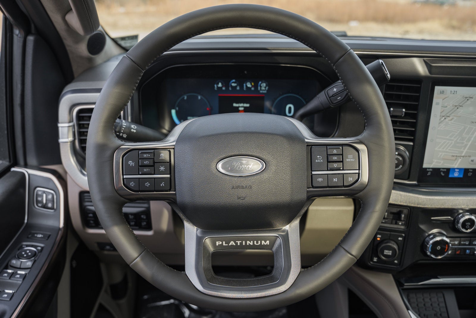 2026 Ford Super Duty F-350 SRW Platinum