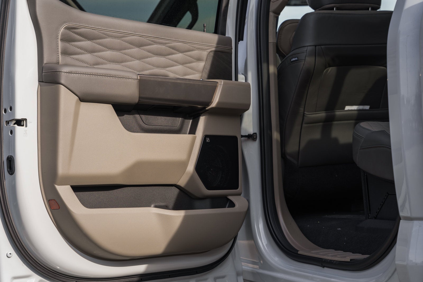 2026 Ford Super Duty F-350 SRW Platinum