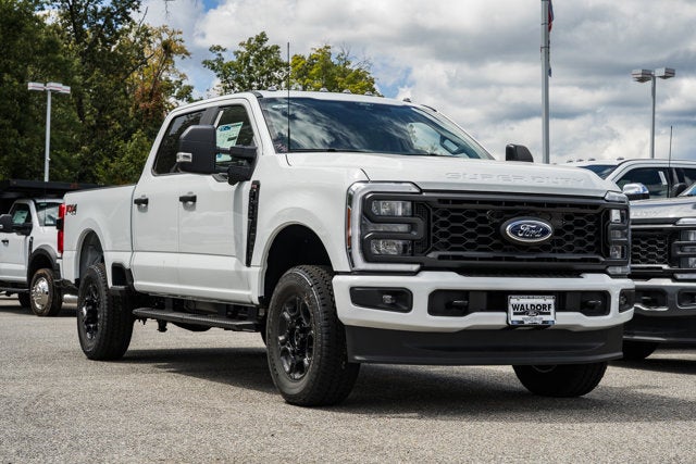 2026 Ford Super Duty F-350 SRW XL