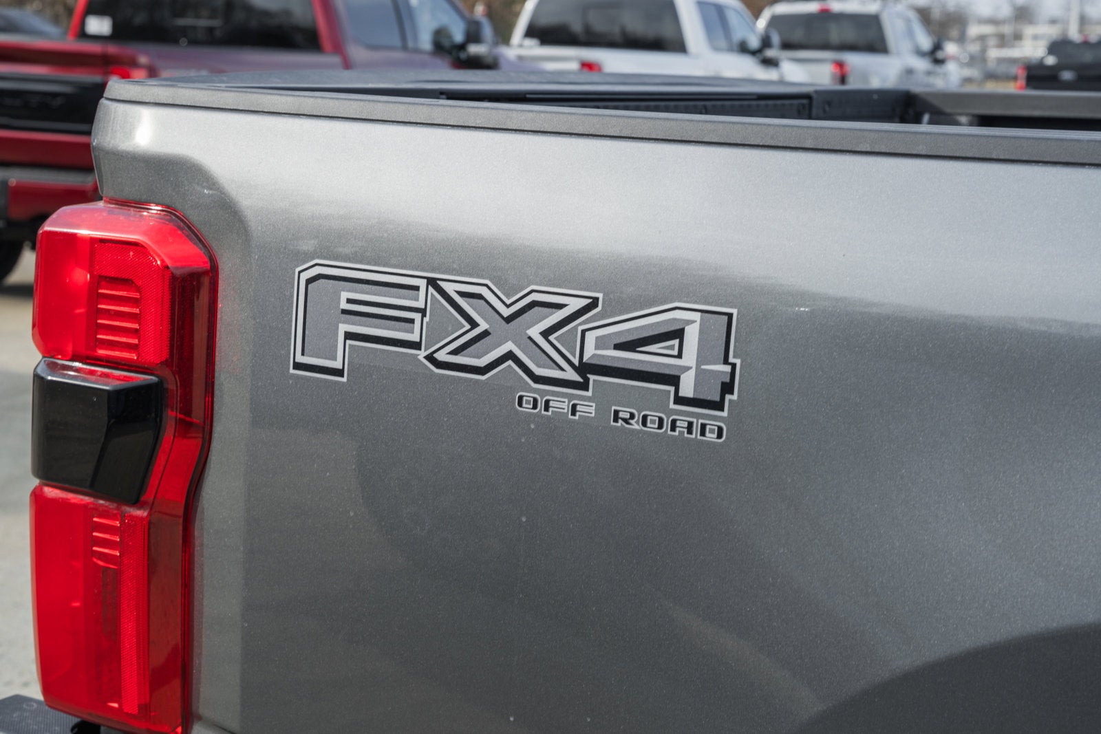 2026 Ford Super Duty F-350 SRW LARIAT