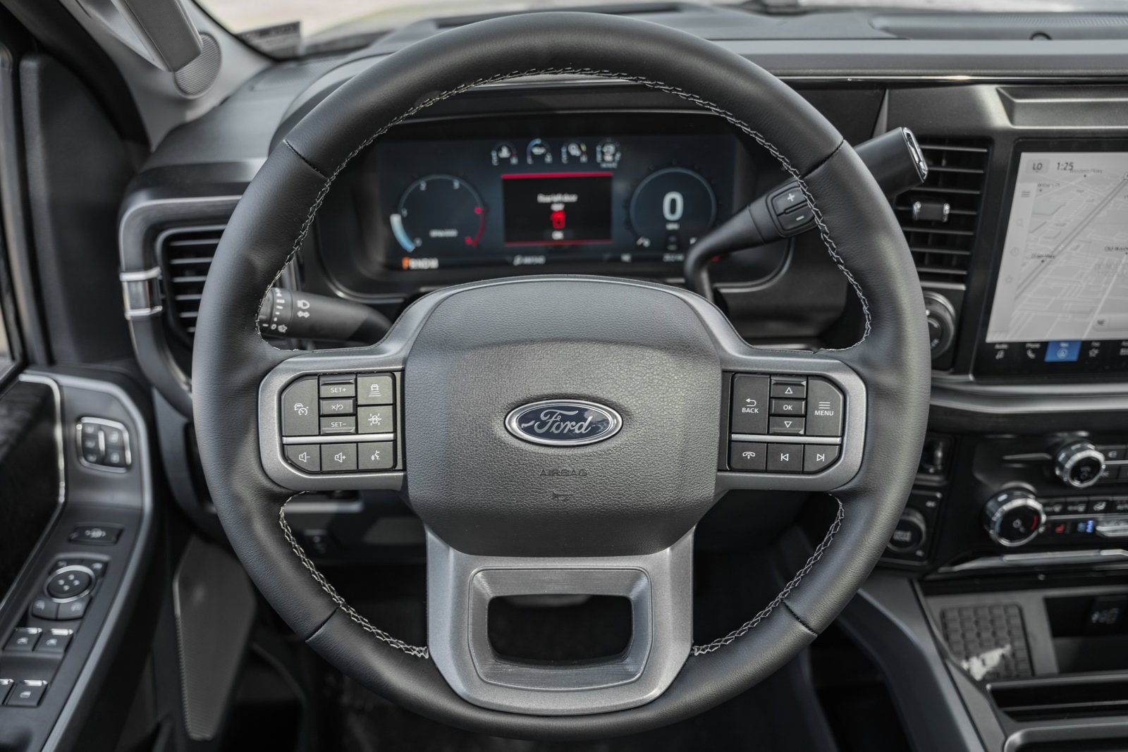 2026 Ford Super Duty F-350 SRW LARIAT