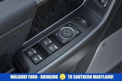 2025 Ford Super Duty F-350 SRW LARIAT