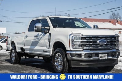 2025 Ford Super Duty F-350 SRW LARIAT