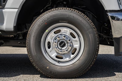 2026 Ford Super Duty F-350 SRW XL