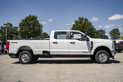 2026 Ford Super Duty F-350 SRW XL