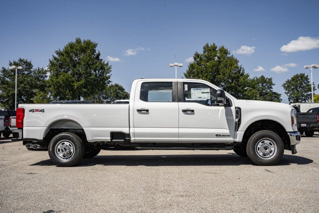 2026 Ford Super Duty F-350 SRW XL