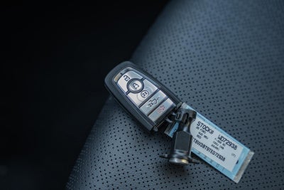 2026 Ford Super Duty F-350 SRW LARIAT