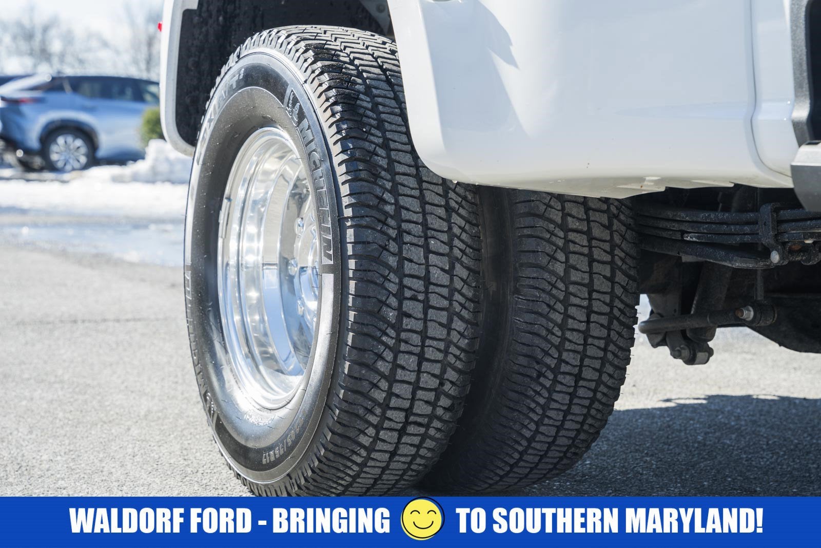 2025 Ford Super Duty F-350 DRW Platinum