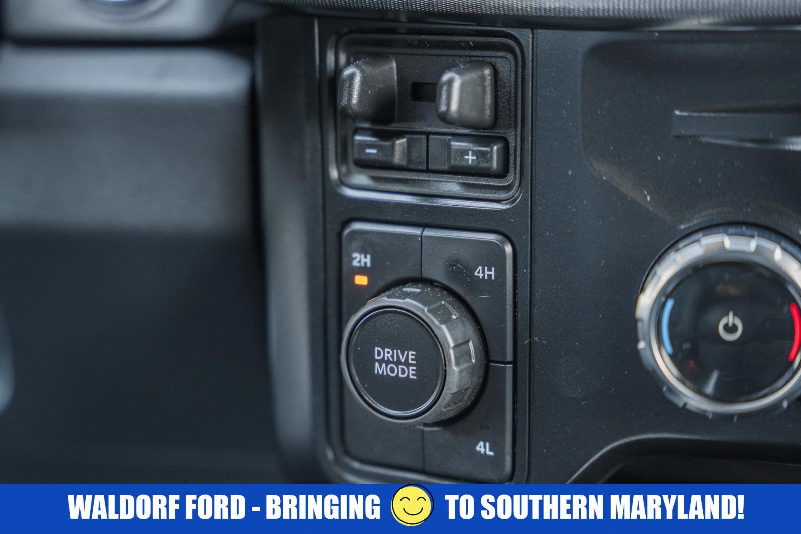 2025 Ford Super Duty F-350 DRW Platinum