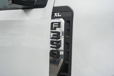 2026 Ford Super Duty F-350 DRW XL