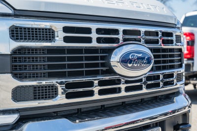 2026 Ford Super Duty F-350 DRW XLT