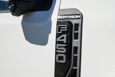 2026 Ford Super Duty F-450 DRW Platinum DRW