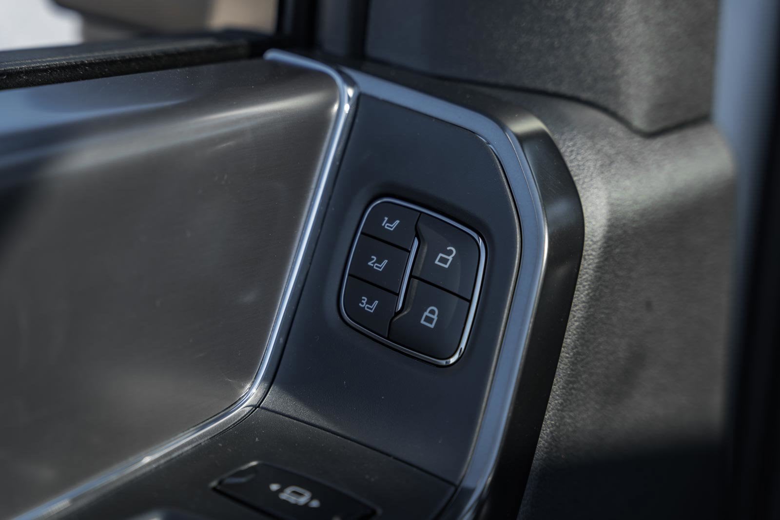 2026 Ford Super Duty F-450 DRW Platinum DRW