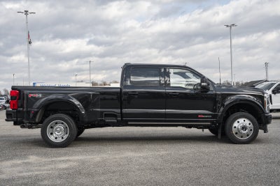 2026 Ford Super Duty F-450 DRW Platinum DRW