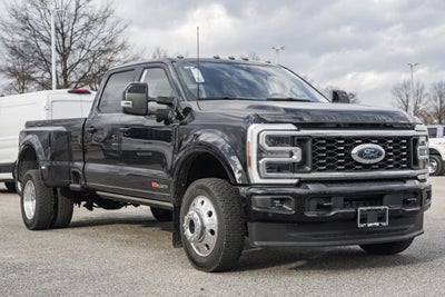 2026 Ford Super Duty F-450 DRW Platinum DRW