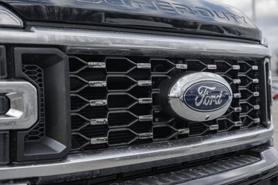 2026 Ford Super Duty F-450 DRW Platinum DRW