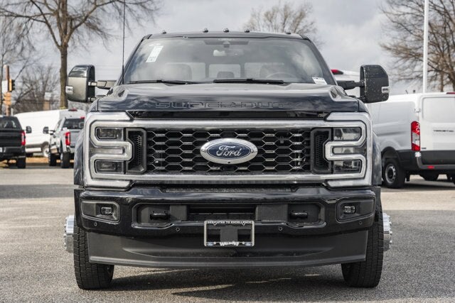 2026 Ford Super Duty F-450 DRW Platinum DRW