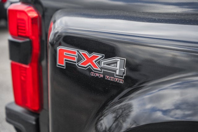 2026 Ford Super Duty F-450 DRW Platinum DRW