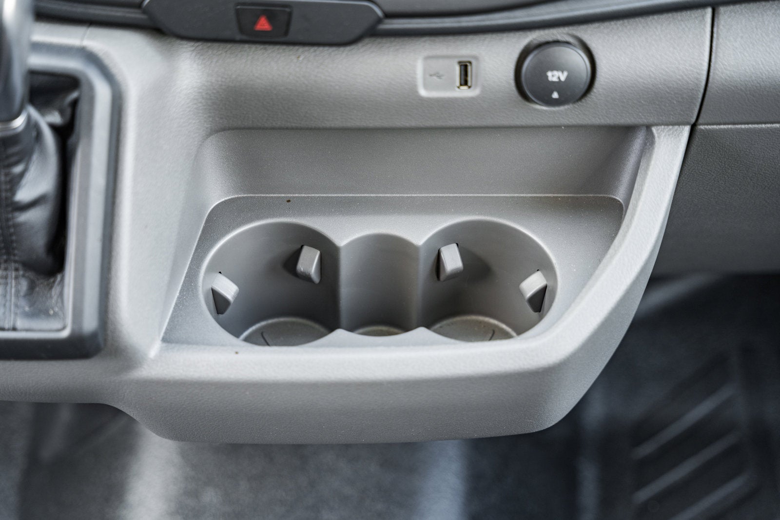 2025 Ford Transit Cargo Van T-350 148" Med Rf 9500 GVWR RWD