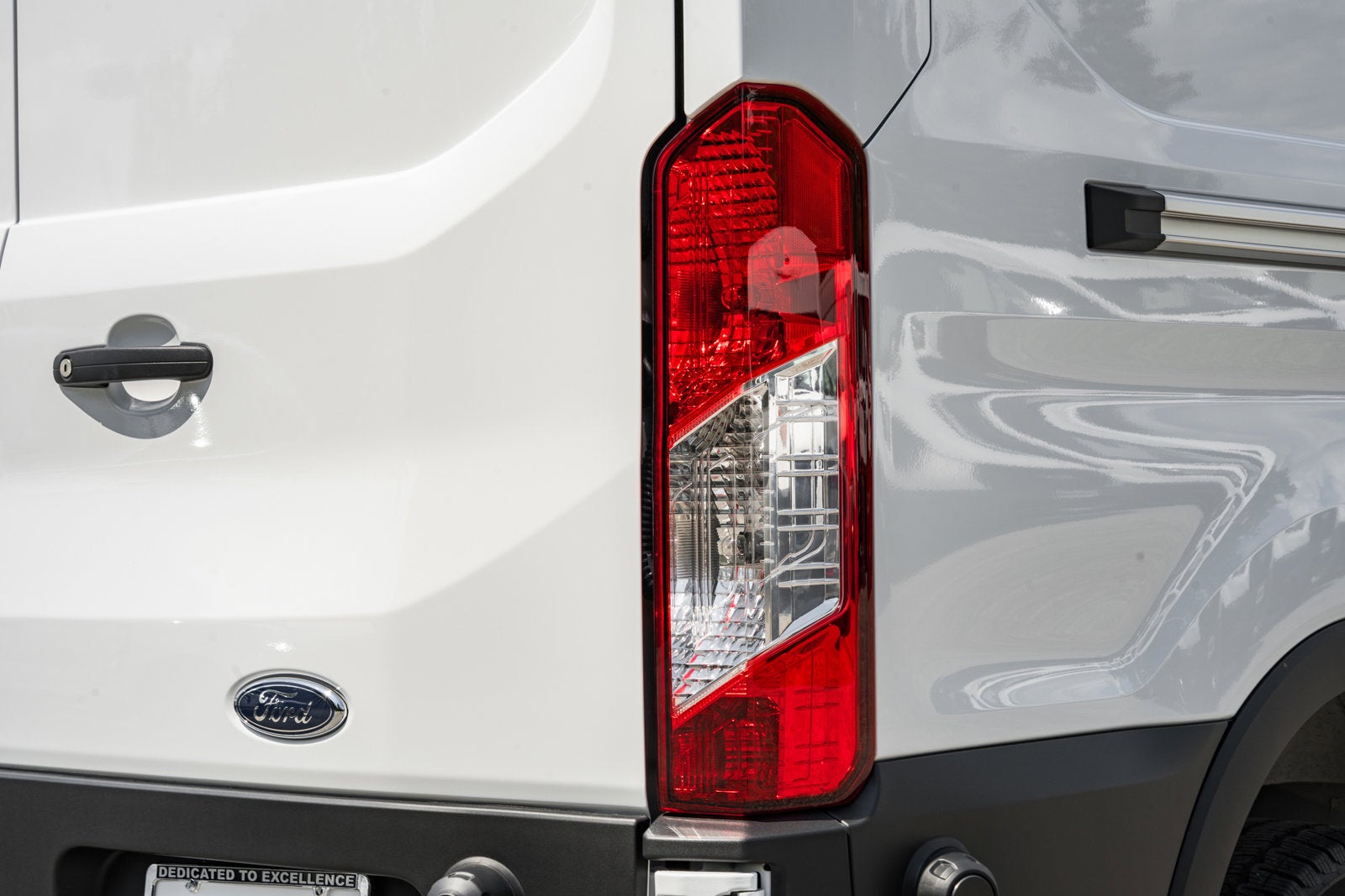 2025 Ford Transit Cargo Van T-350 148" Med Rf 9500 GVWR RWD