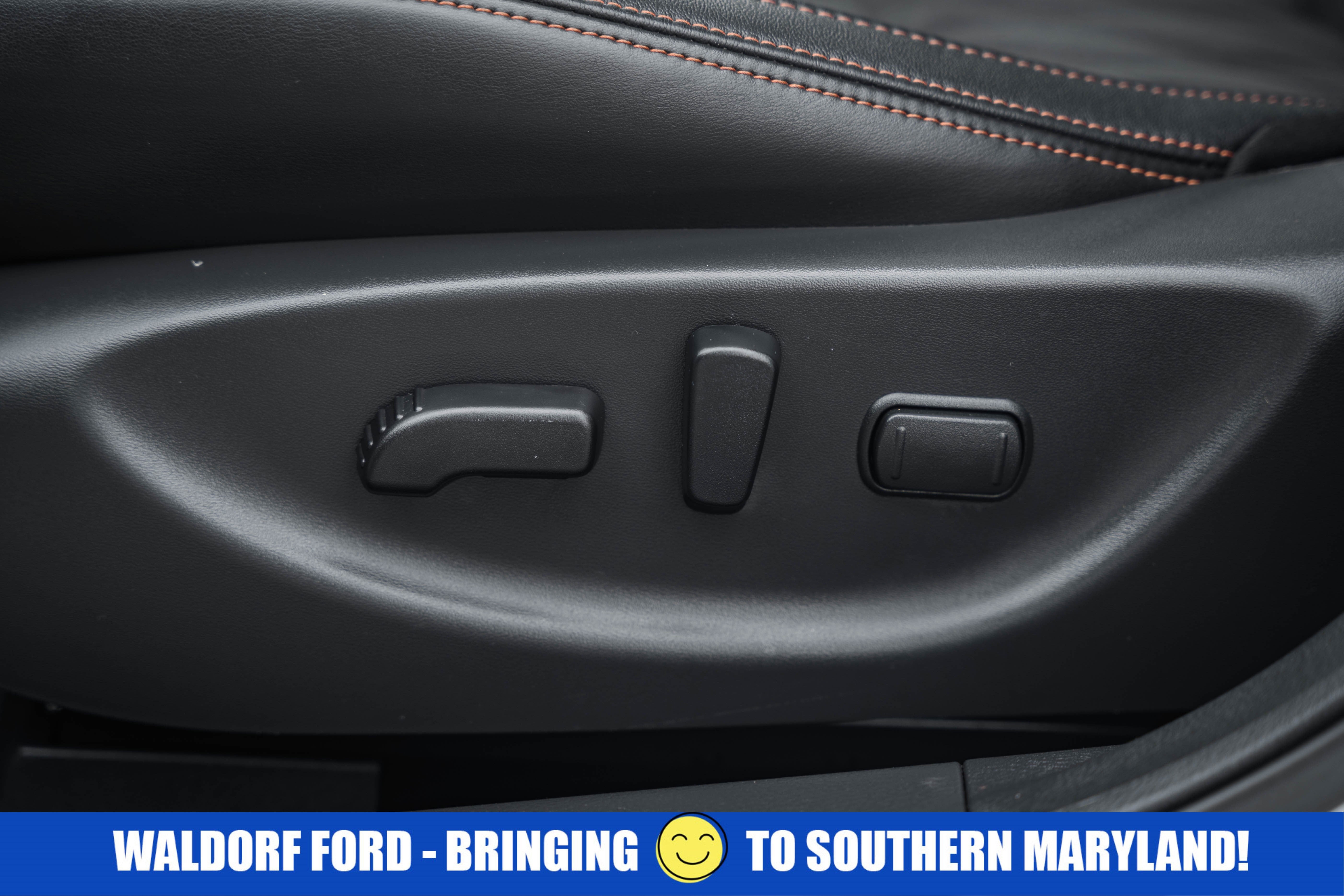 2023 Nissan Maxima SR