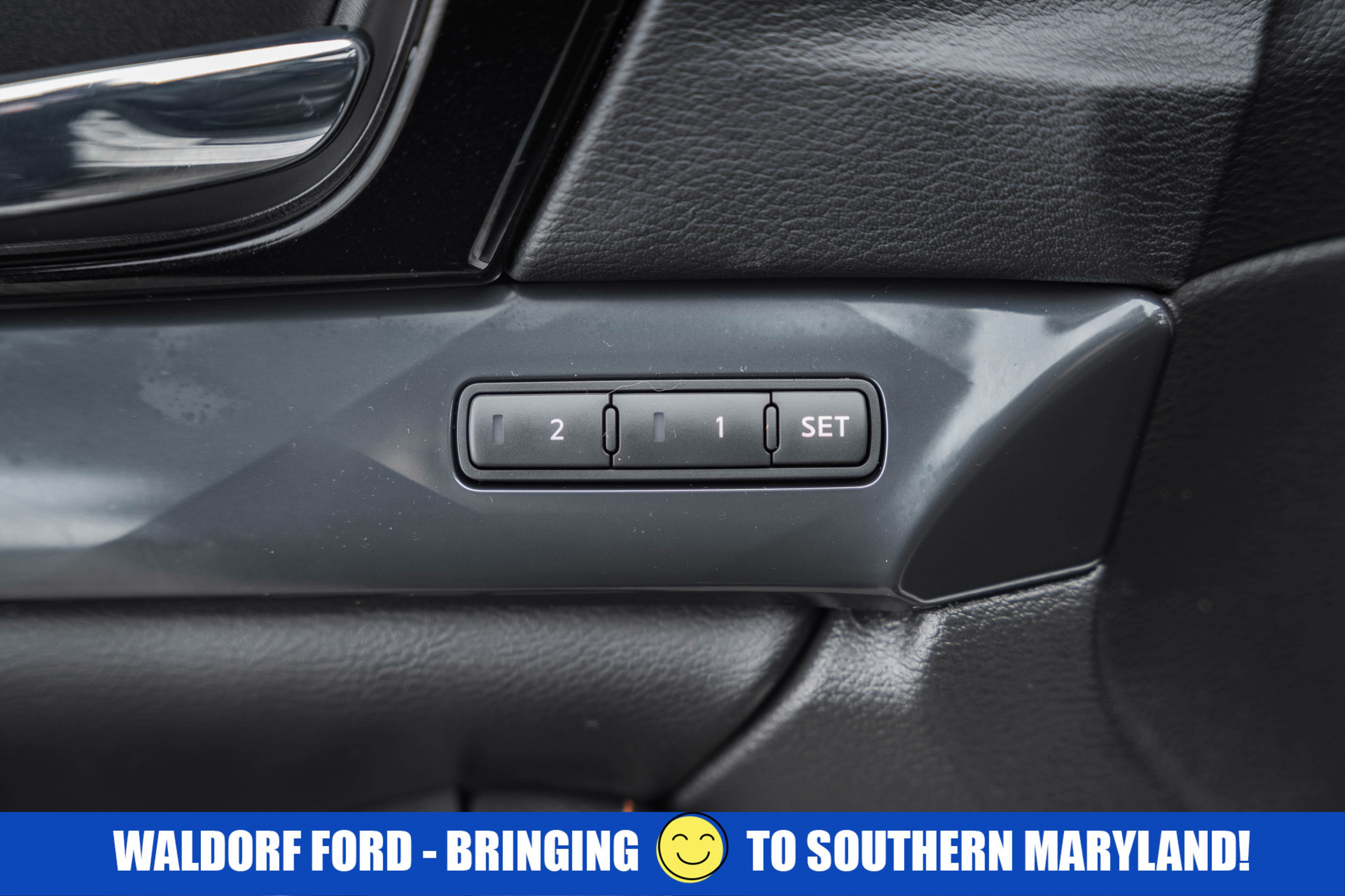 2023 Nissan Maxima SR