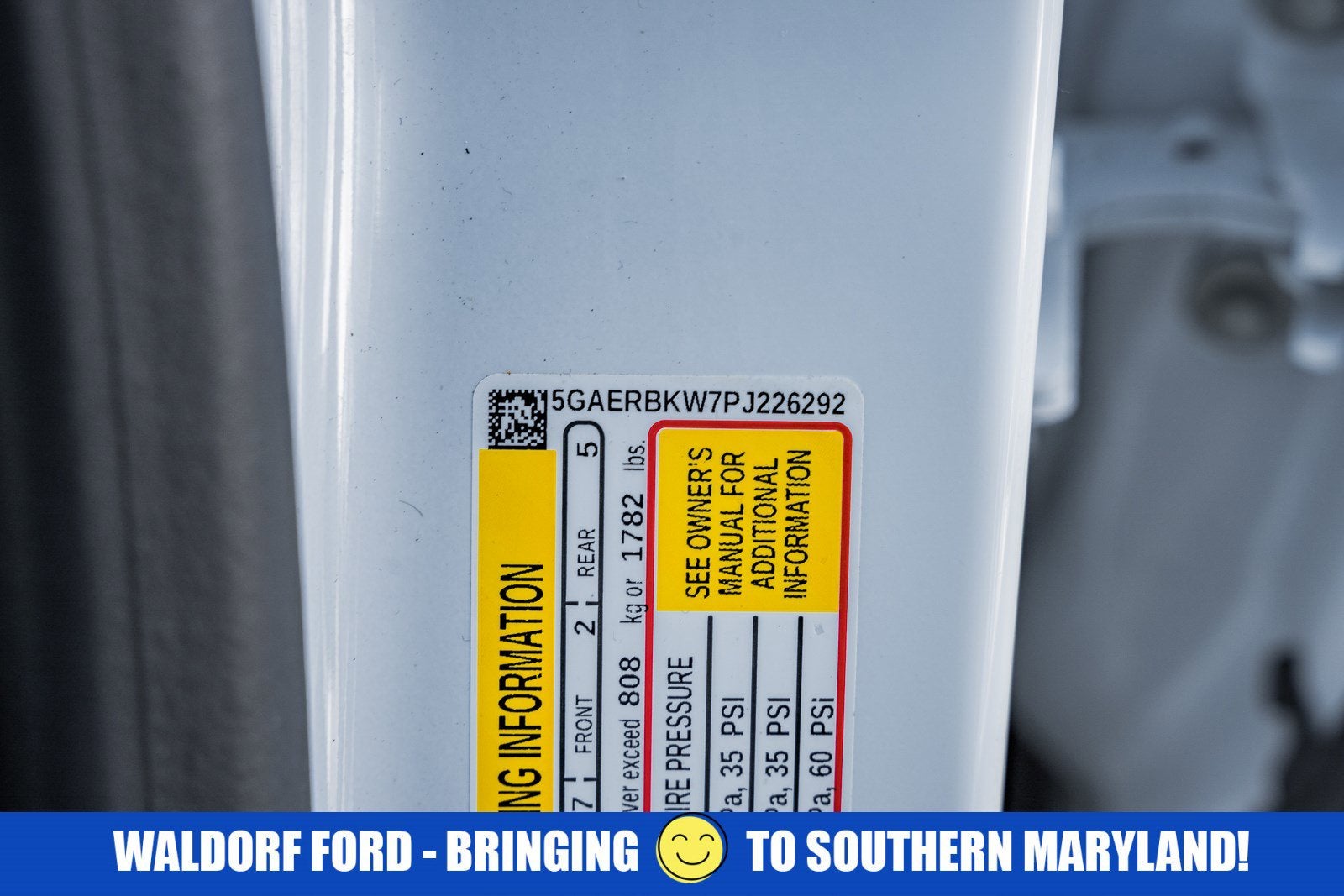 2023 Buick Enclave Essence