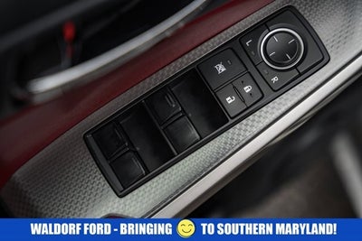 2016 Lexus IS 200t Base