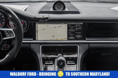 2017 Porsche Panamera Turbo