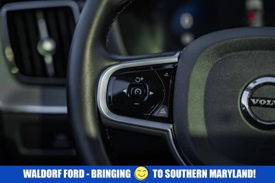 2025 Volvo XC60 Plus