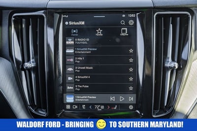 2025 Volvo XC60 Plus