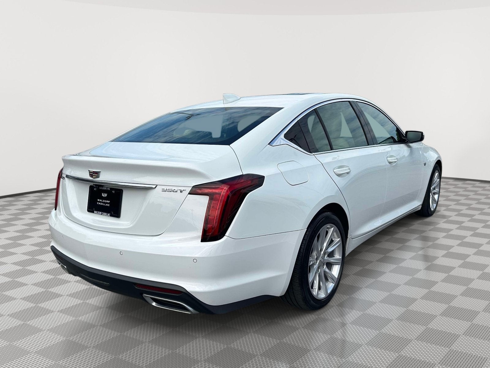 2023 Cadillac CT5 Luxury