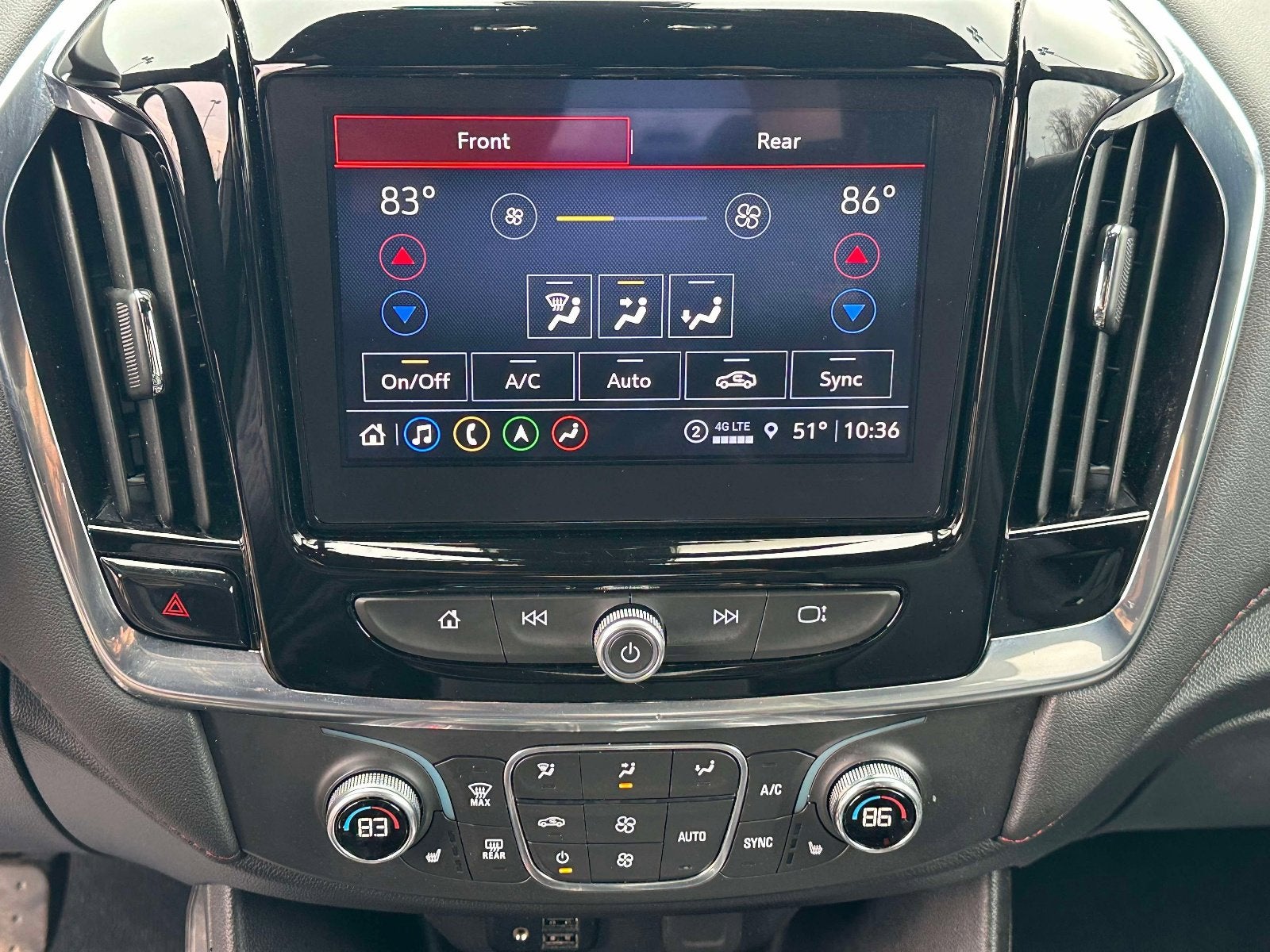 2023 Chevrolet Traverse RS