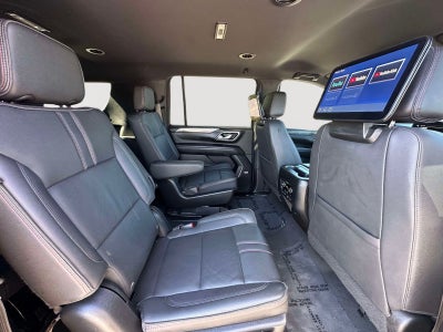 2023 Chevrolet Suburban RST