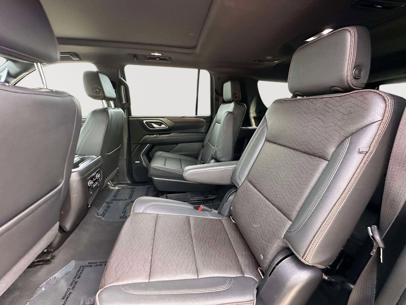 2022 Chevrolet Suburban High Country