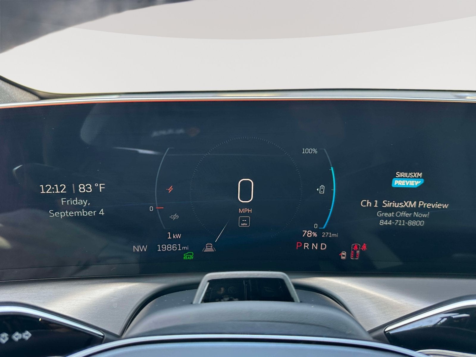 2026 Cadillac VISTIQ Sport