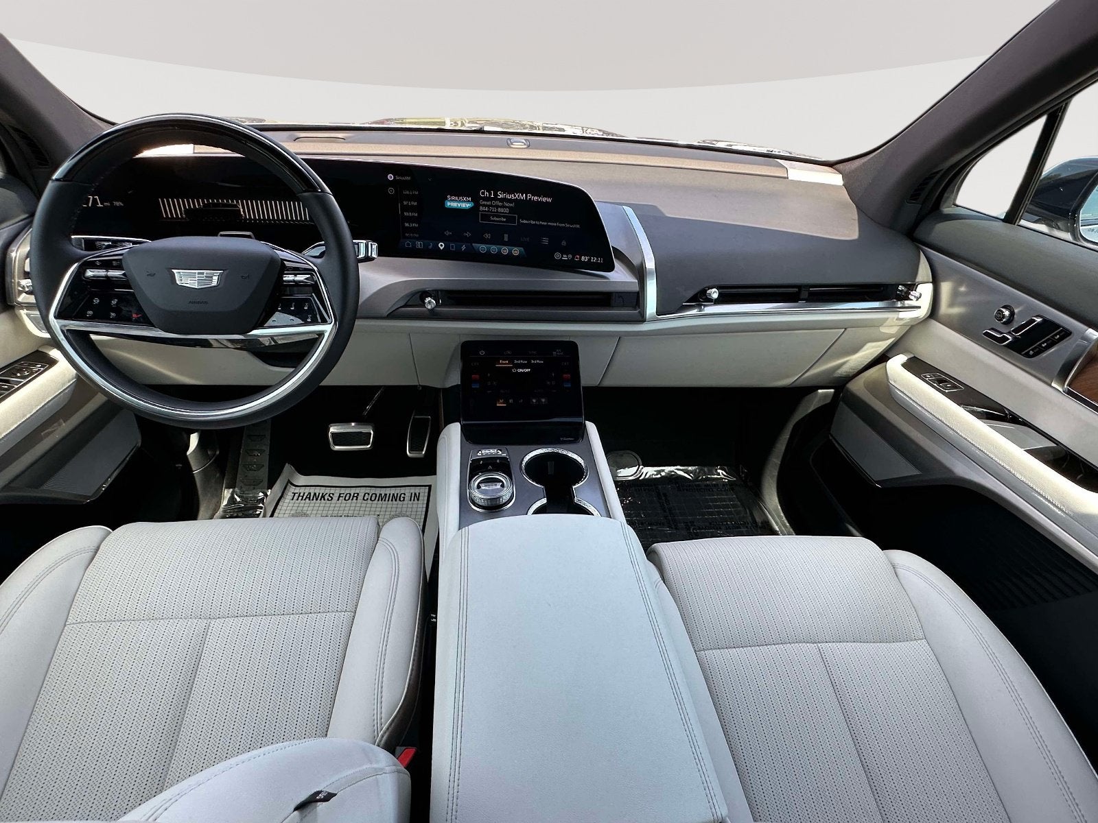 2026 Cadillac VISTIQ Sport