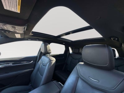 2022 Cadillac XT5 Premium Luxury