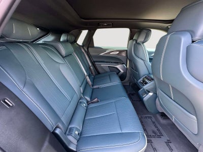 2024 Cadillac LYRIQ Sport 3