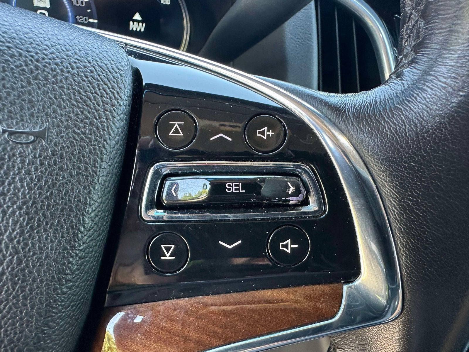 2020 Cadillac Escalade ESV Premium Luxury