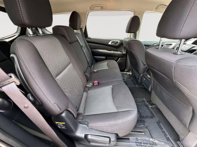 2020 Nissan Pathfinder S