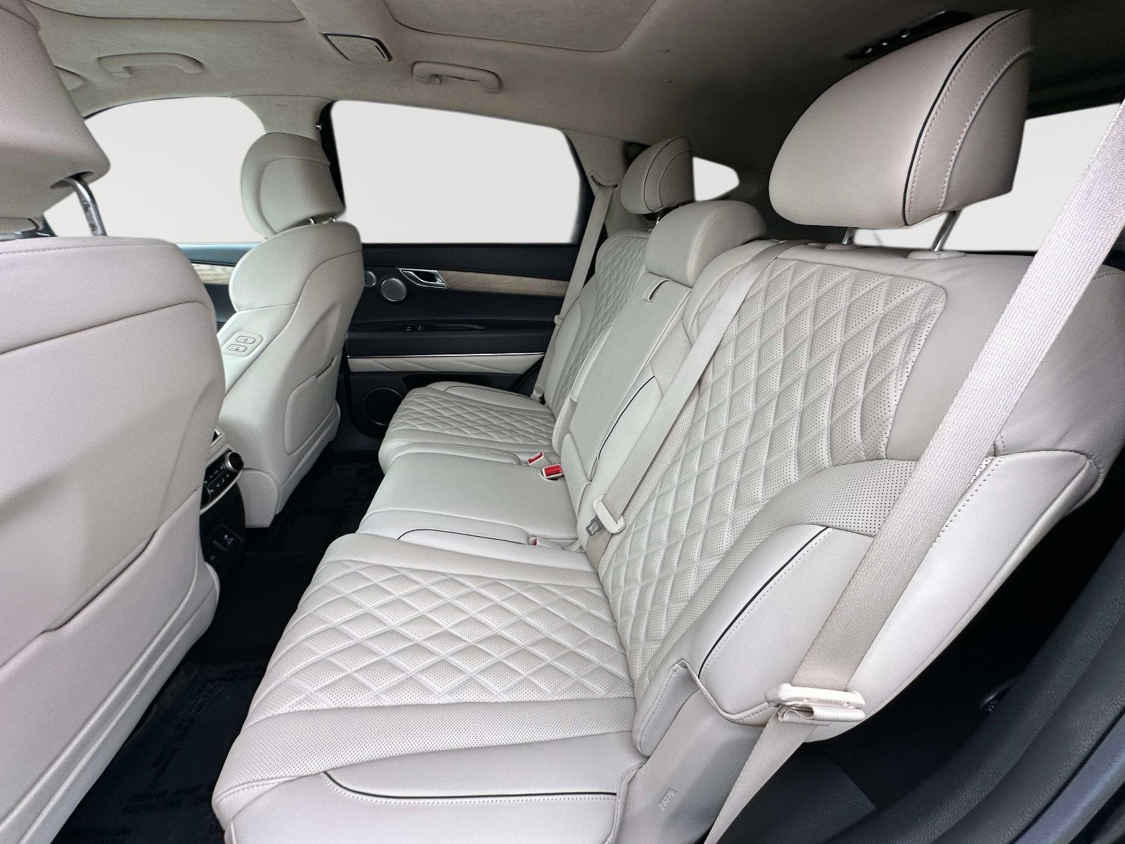 2023 Genesis GV80 Base