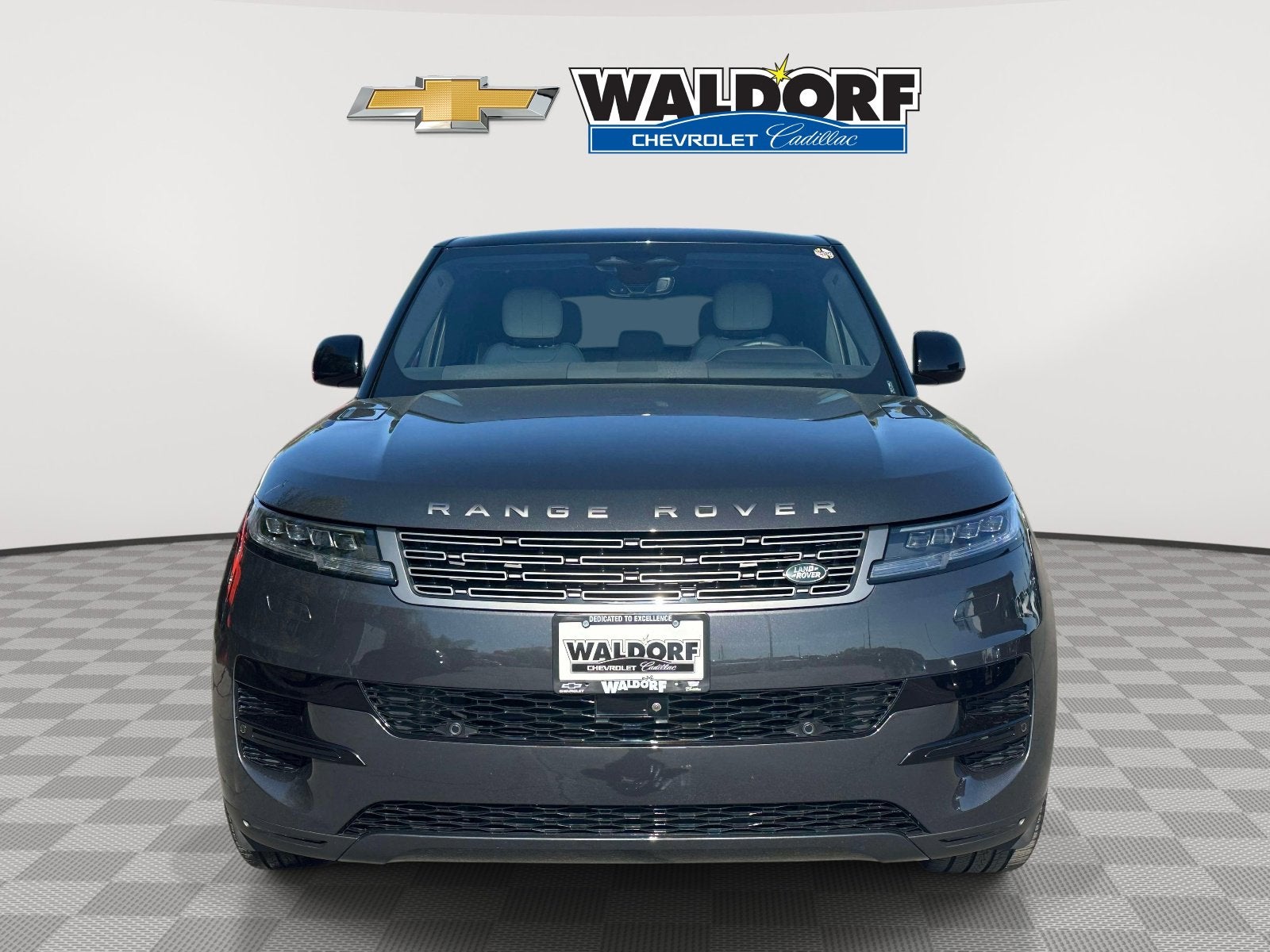 2025 Land Rover Range Rover Sport SE