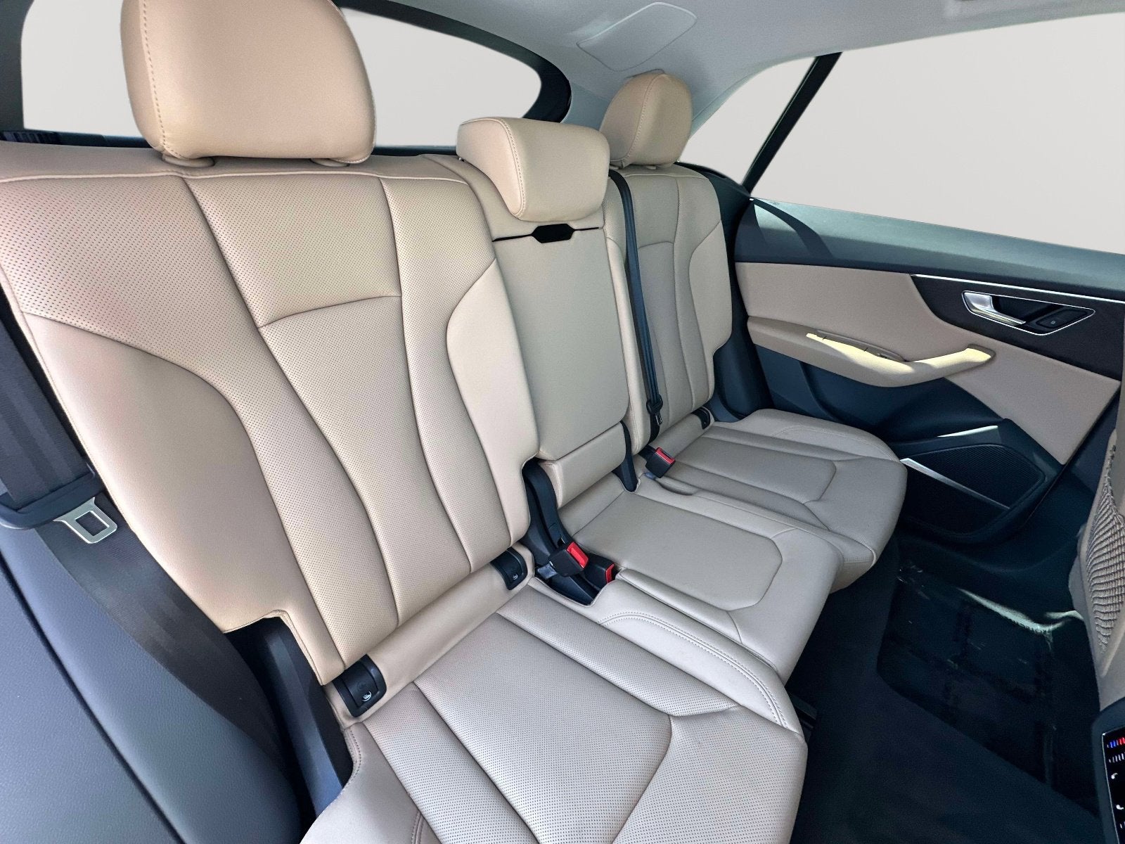 2019 Audi Q8 Premium Plus