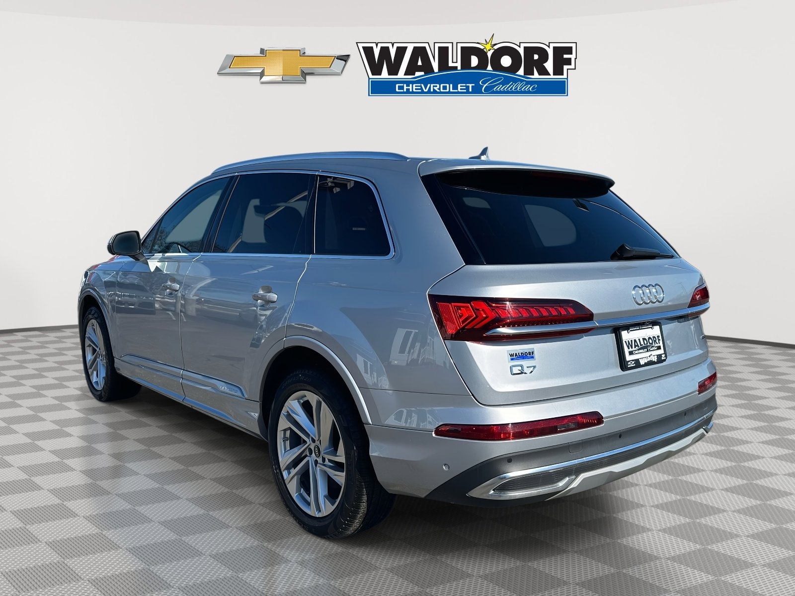 2022 Audi Q7 Premium Plus