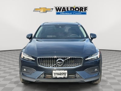 2021 Volvo V60 Cross Country Base