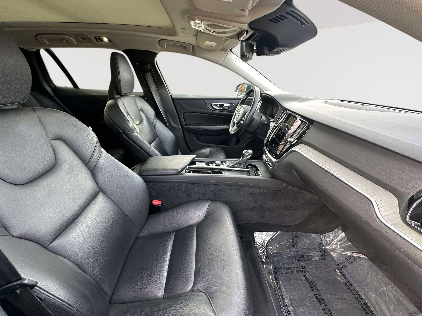 2021 Volvo V60 Cross Country Base