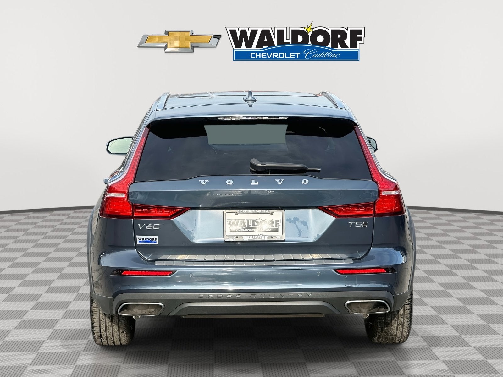 2021 Volvo V60 Cross Country Base